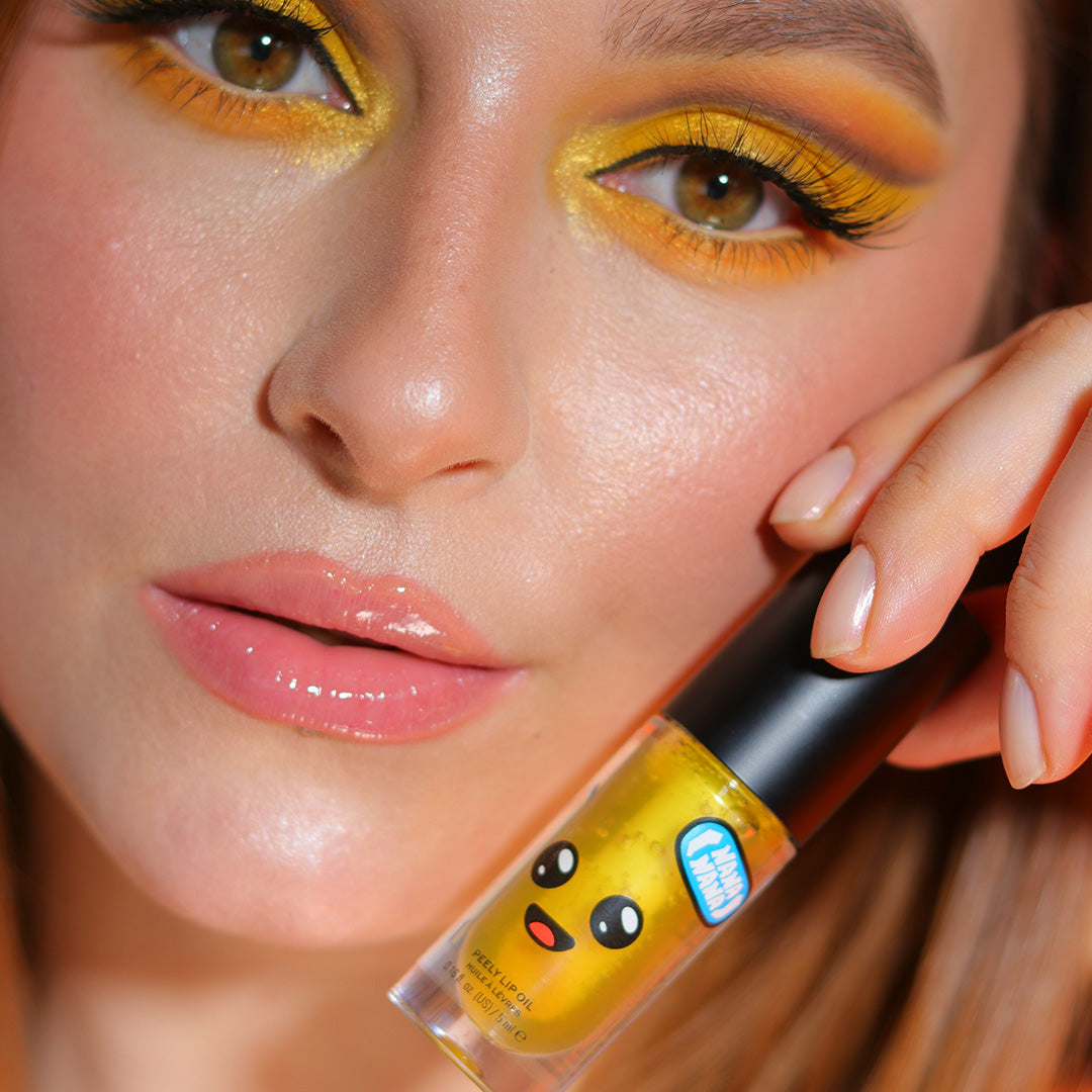 Makeup Revolution X Fortnite Peely Banana Lip oil HOK Makeup
