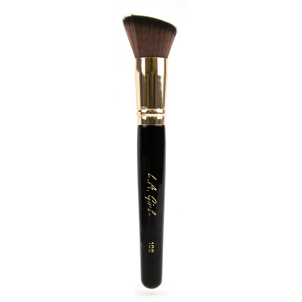 L.A. Girl Pro Cosmetic Brush - Angled Buffer